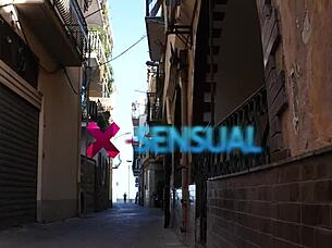 Amateur mature woman enjoys bare blowjob and ball licking in nude setting