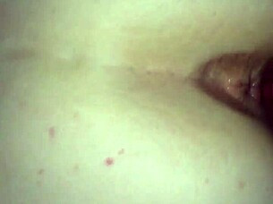 Risky Couple Shows Off Big Ass In Detailed Action