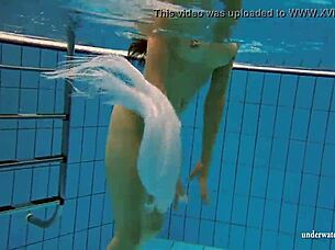 Kristy hot babe with big boobs splashes in the swimming pool 😍