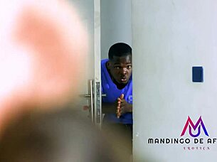 I Seen That Big Ass Girl Enjoi The Big Black Cock In Her Pussey At The Beach House