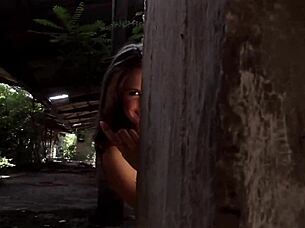 Intense cosmo fitness session on public street