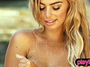 Curvy Teens Show Off Pussy and Ass