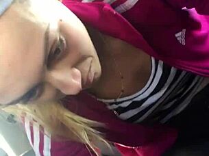 Amateur couple delivers a sloppy wet blowjob session