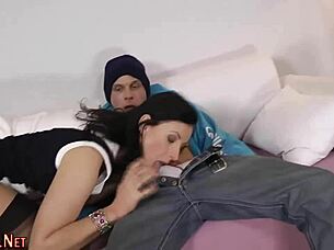 Mature whore receives intense facial cumshot