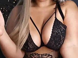 lissa tyler gives you her big natural tits and curvy ass