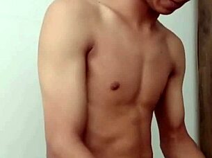 Tengo 18 años y dotado, Colombian gay chat