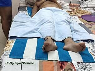 jiya indian actress making hot video after shooting, huh?