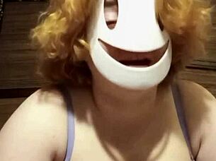 My girlfriend humiliates me with sph