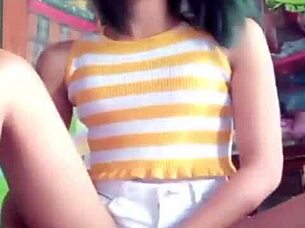 bigo live horny asian cameltoe pussy show