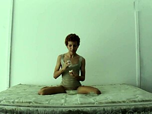 história do ovo - a hardcore gay story unfolds