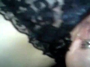 group explores intense fisting in shared session.