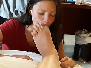 Lesbian foot fetish - lesbian illusion girls