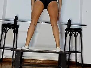 Intense training session with a big splash at the end on xvideos