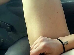 Buddies girlfriend masturbates solo in my jeep, blonde and horny.