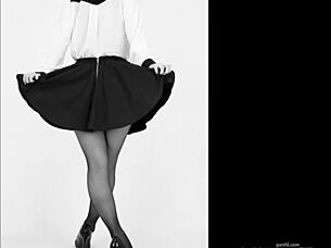 Detailed pantyhose and leg fetish video