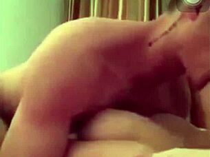 Vietnamese teen 18+ shows off hot moves.