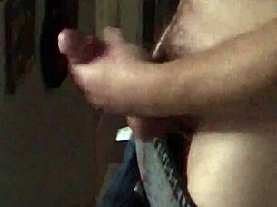 i'm a gay boy showin my dick