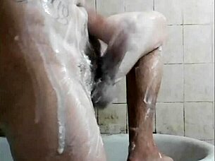 Pablo, jerk in shower?