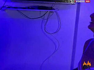 caroleta roots shares guy with friend angel duprat neto psy