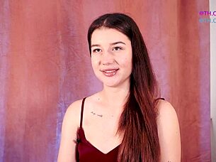 What do you think of Jolie Butt's naked ass?