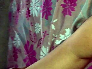 entra cuarto ve nalgas mete toda