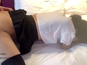 Asian woman booked for hotel creampie adventure