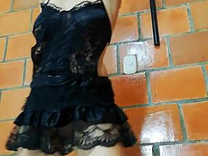 Latina hanna bound and pees