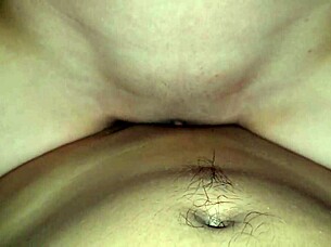 What happened in this vietnamese couple's video on july 23, 2021?