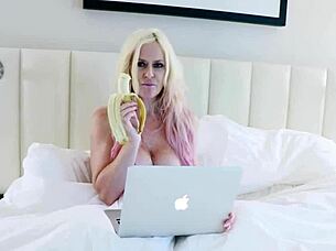 Wow! Big Tit Milf Stuffs Pussy with Huge Dildo for Breakfast!