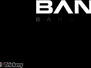 Hot Allie Nicole Fucks New Neighbor Outdoors