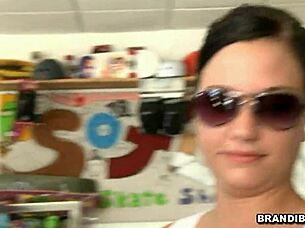 grading brandi belle's blowjob on her small tits