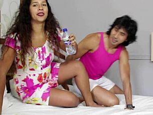 Afrodithe gets fucked right after meeting in the park?