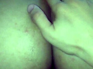 Novinha sentando na rola do cara