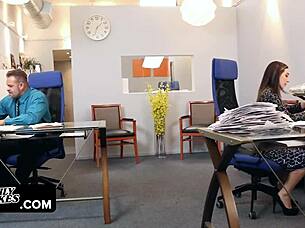 Bambi brooks rides her stepdads matured cock on top 😍