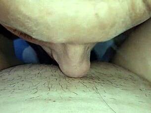 My girlfriend tastes other pussies! Lesbian illusion girls!