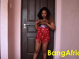 Ebony Amateur Dances And Shakes Her Natural Tits On Stage