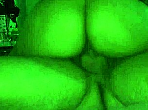 me follo la maestra de mi hijo y la grabo cabalgando con su enorme culo latino