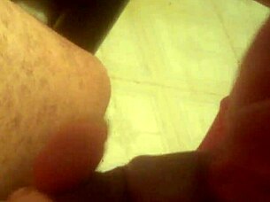 Homemade Amateur Video 0029 Captures Intimate Moments