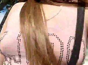 i'm shoppin without panties in quarantine, follow me