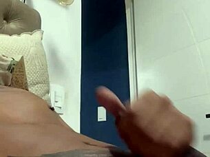 pouring cum to relieve stress 😏💦