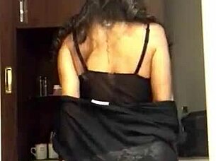 hey guys, new video of this sexy indian milf with huge tits, check it out!