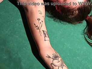 USERS PETITE 18+ MARY IN OUR HANDS