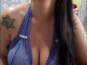 let's jerk off to rock music, milf with big tits guiding.