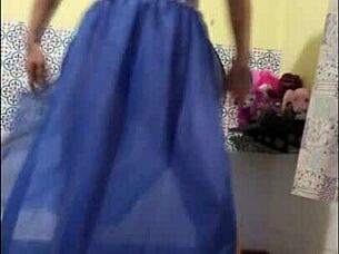 let's jerk off to rock music, milf with big tits guiding.