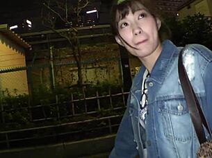 ara-376 full version with small tits and big ass