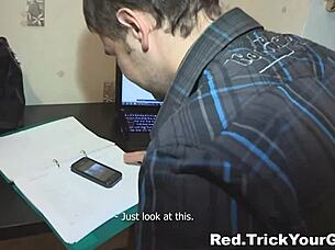 i trick my gf into fucking and cumming on her shaved pussy