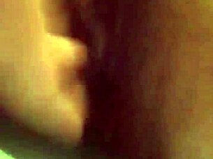 Watch this latina masturbate in the bathroom? So hot!