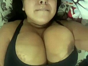 Gordelicia Safada in Sexy Performance