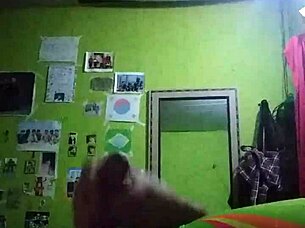 Is This Cute Guy Cumming Too Soon, Or Just Having Fun?