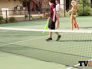 i join a kinky couple for blowjobs and oral fun in the pool with swingers